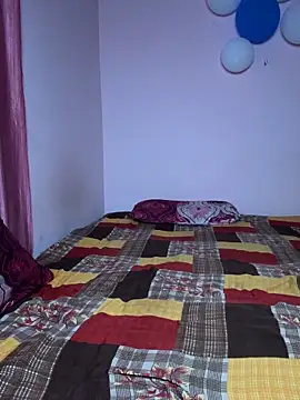 NAUGHTY_PRIYANKAA webcam