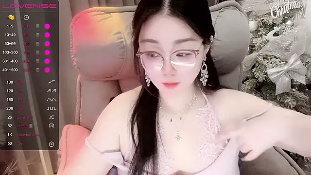 Monica-666888- webcam