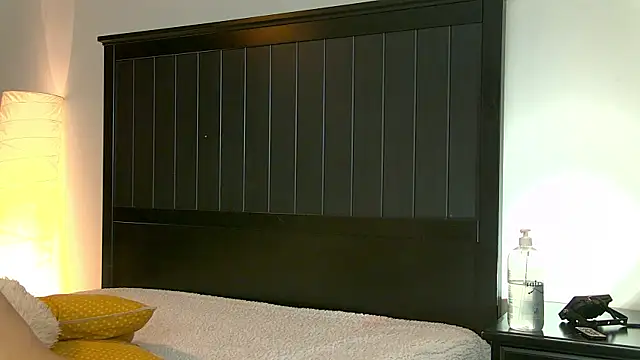 Lunna_Belle_ webcam