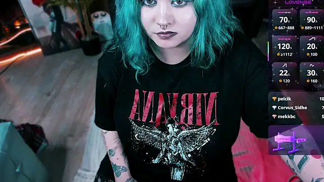 Mira_Fyre webcam