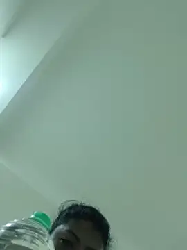 Desi_Vibes143 webcam