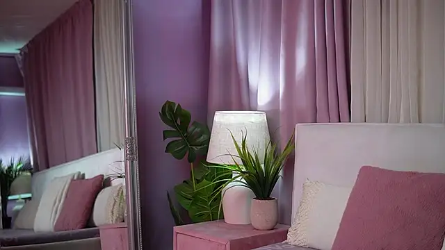 AmeliaBarbie webcam