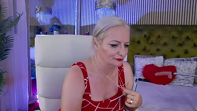 ladytouch (F milf) - 💦Squirt  Time 🔥