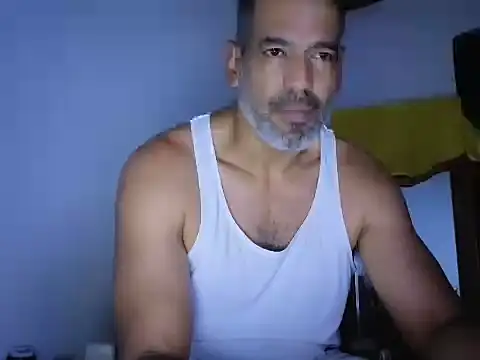 jackbigcock11 webcam