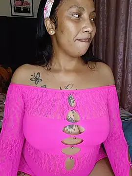 quenliyasa webcam