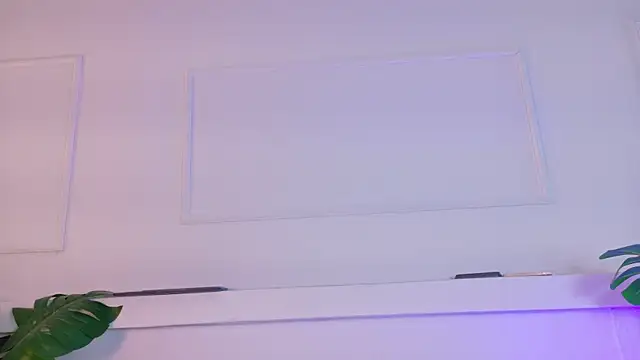 ZoeyPetit webcam