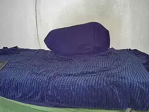 XXXBoatyHun webcam