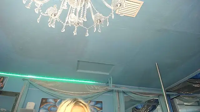 ADRIANNA_FOX webcam