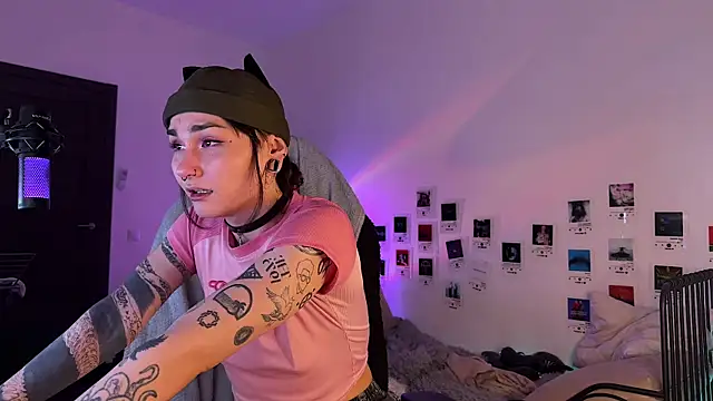 deadlysweet webcam
