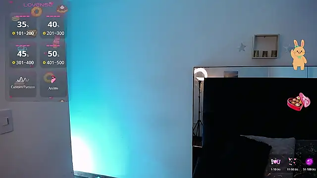 milly_sanchez (F milf) - showing tits with sucking 🍒