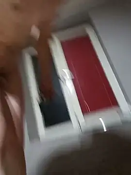 larzik94 webcam