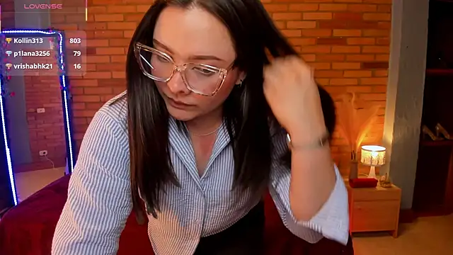 amaia_monet webcam