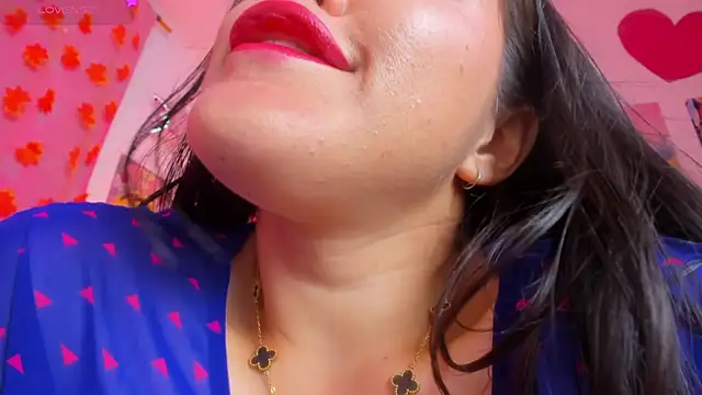 naharasoller (F young) - Messy and milky blowjob