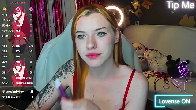 Watch MeganNewCat live on EroticFlix - High definition streams