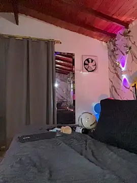 DakotaSantos webcam