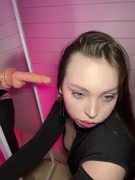 _carladoll (F teen) - underboobs view+shake tits
