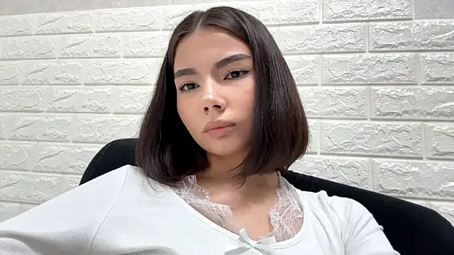 MarylnMonnier webcam