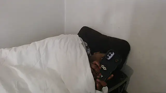 African_Busty webcam