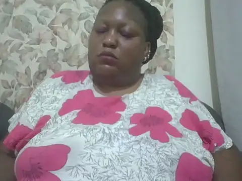 fat_ebonyqueen webcam