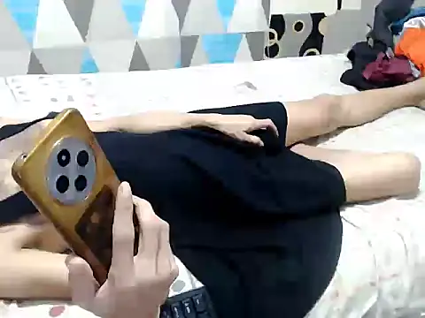 Trish_CurveCock webcam