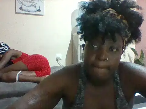 Prettypappi77 webcam