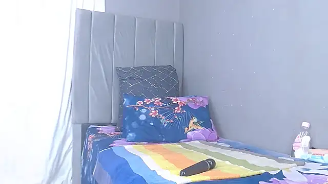 naughtymilf2026 (F mature) - make me wet hun