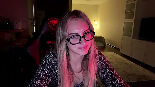 DandyKatty webcam