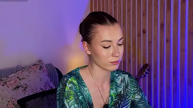 alisarussel (F teen) - twerk <3