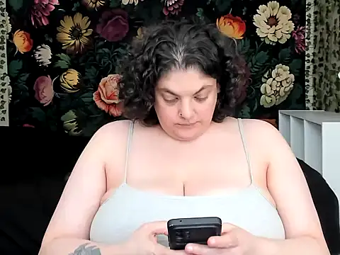 Exxxotic_Melons webcam