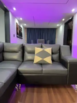 luvely_unique_ webcam