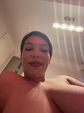 clarapasssion - ClaraPasssion's free webcam - UK Sex Cams