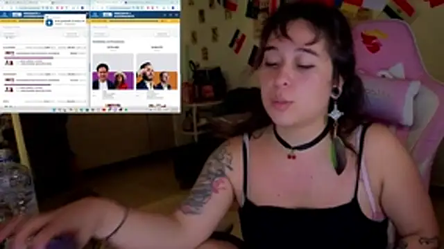 Celeste_Bauman webcam