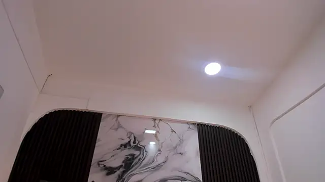 Wonderkloe_ webcam