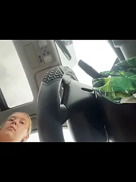 BlondePawg webcam