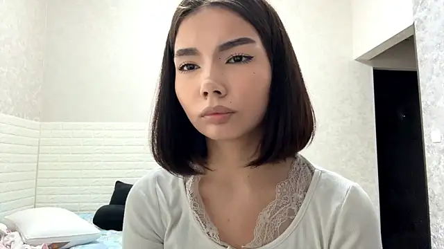 MarylnMonnier webcam