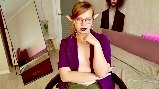 Luna404 webcam