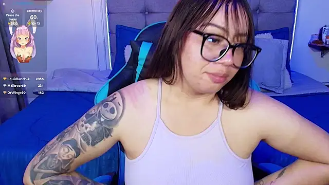 Kata_Bigboobs webcam