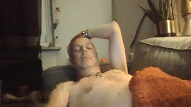 SHARPSkinhead webcam stripchat model stream image