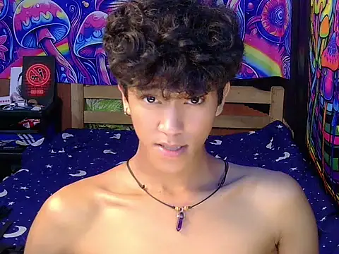 hugekenbigcock webcam