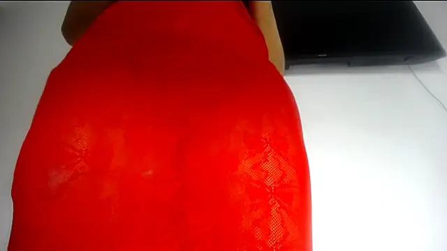 fox_loves (F young) - Cum hard good girl