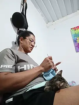 Bigassmommy_x webcam