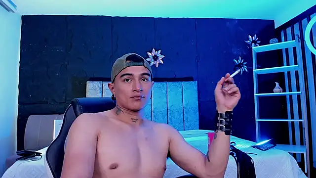 LiamDeep webcam