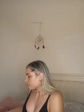 ASHLEY_BLAIR webcam