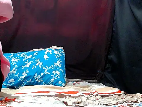AwesomeMistress_Bigcock webcam