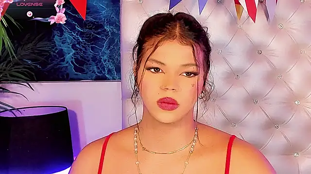 Keira_Fox31 webcam