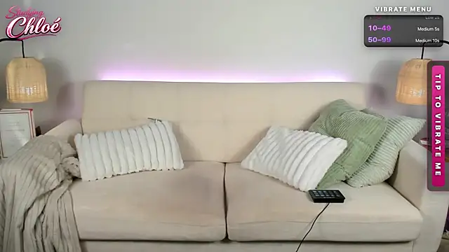 itschloelaurent webcam