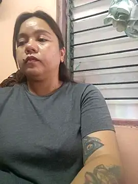 ambersmile live cam on StripChat