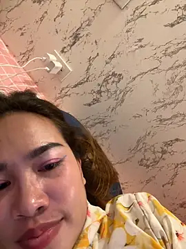 Ponthip webcam