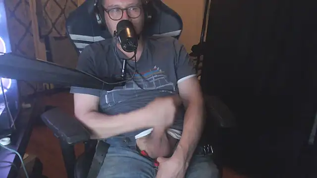 chicostick413 webcam