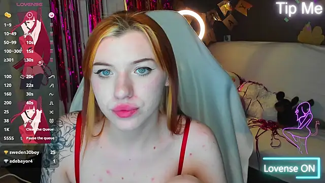 MeganNewCat live cam